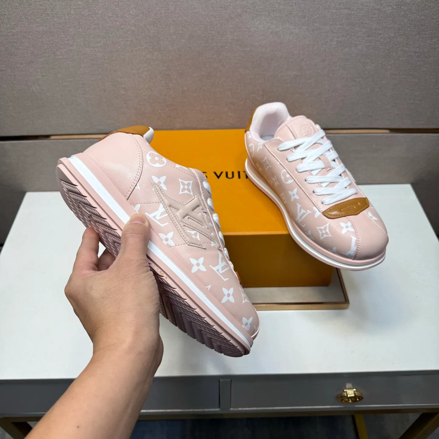 Men's men's shoes 💰pp560 [LV～] Men's casual shoes 2025z cabinet sales simultaneously 🔶Size: 38-44 #️⃣ 🔷5 colors🔜The upper is made of multi-material splicing➕Mesh lining, comfortable and breathable, sole: original comfortable and wear-resistant outsole, ⚠️real thing📱photographed🎬real thing is better📢📢📢